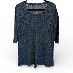 Women’s Navy Blue Scoop Neck Knit Top